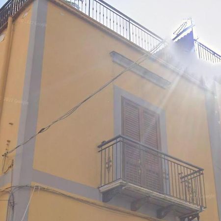 Casa Di Lucia Apartment Баколи Екстериор снимка